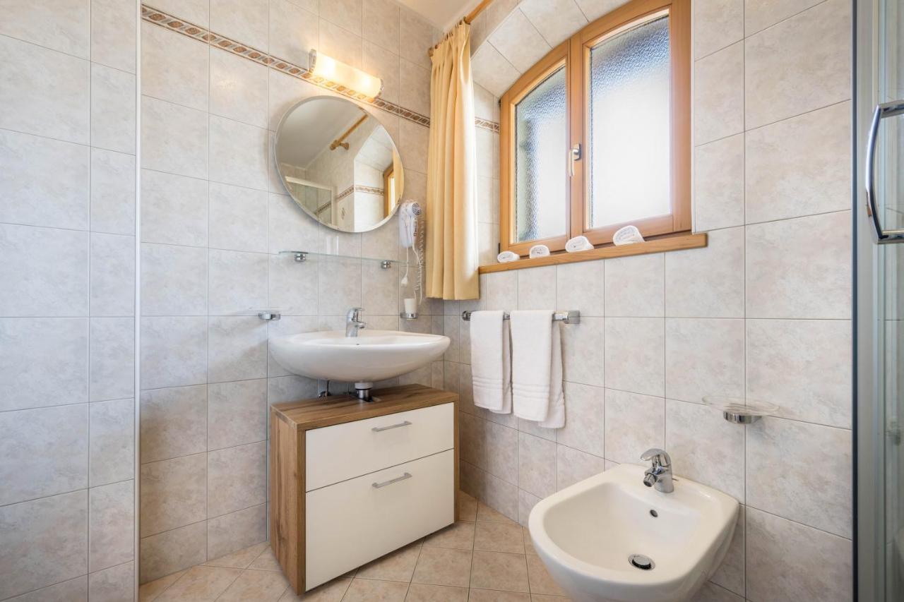 Apartmán Manuel'S App Watschinger -Edelweiss Sexten Exteriér fotografie
